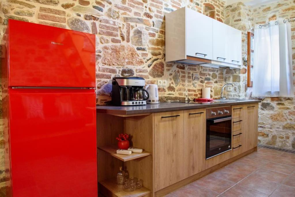 Apartment Stone House 5 Min From The Centre/port *